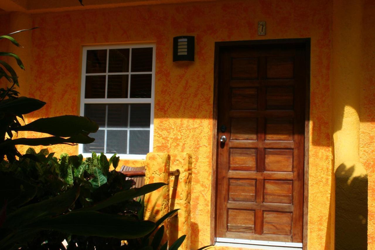 Seaside Cabanas Caye Caulker