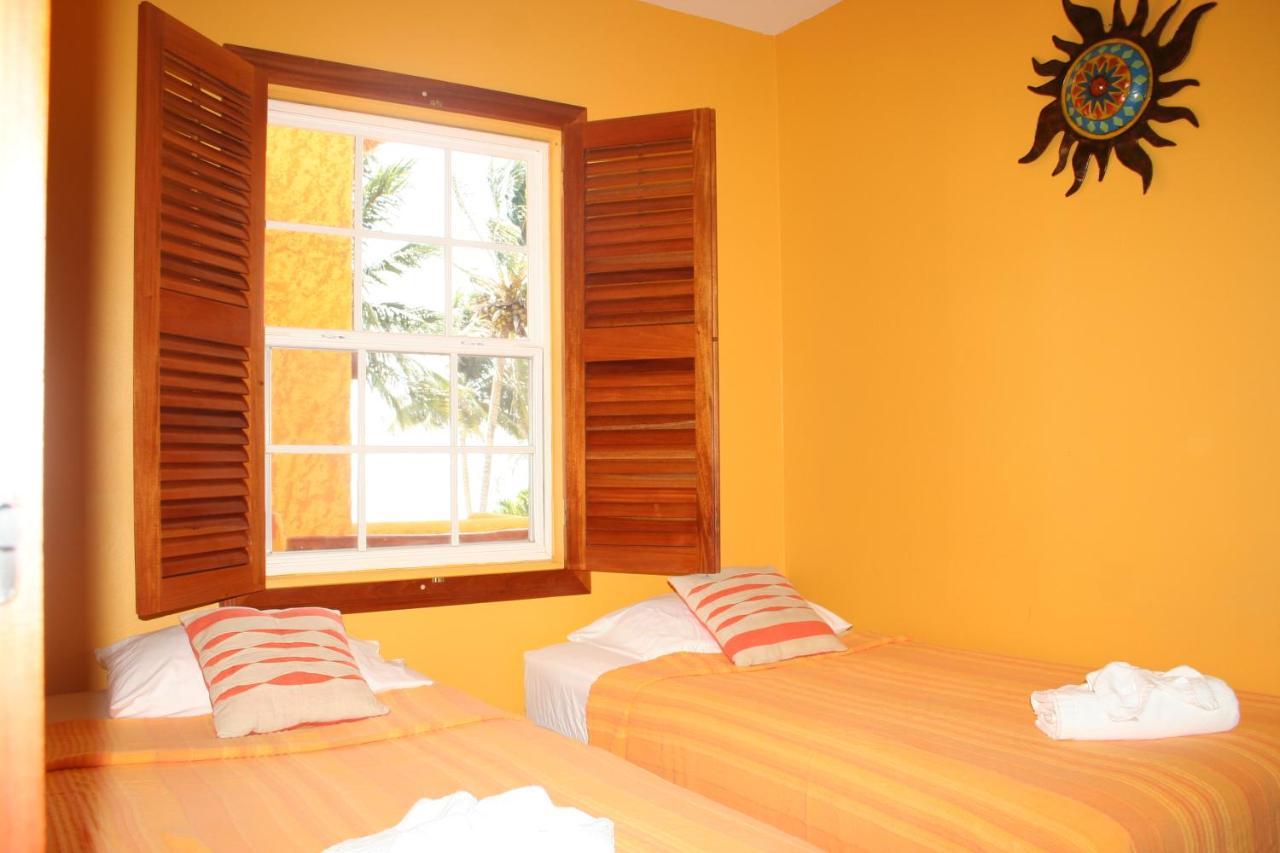 Seaside Cabanas Hotel