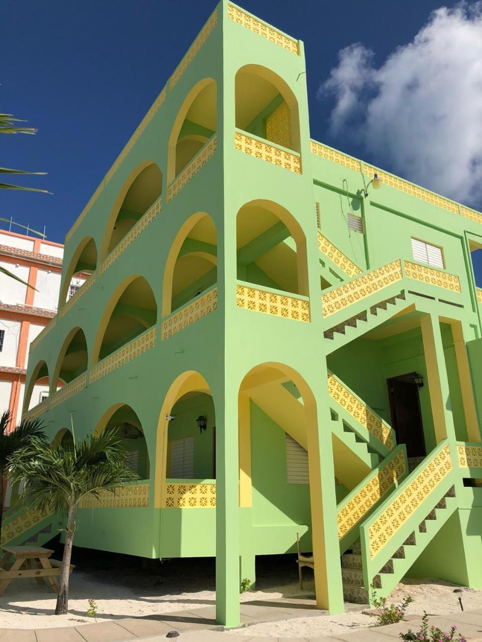 Aparthotel Panchos