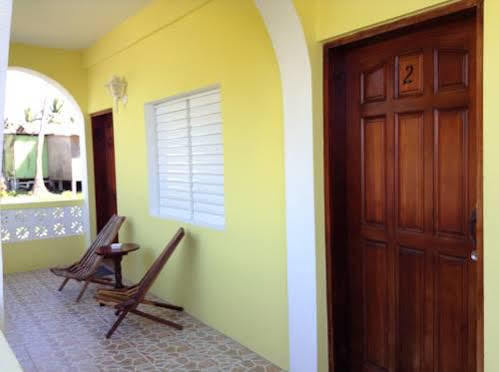 Panchos Aparthotel Caye Caulker