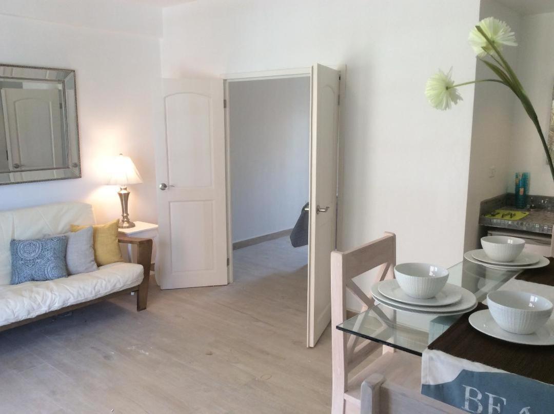 Hotel The Beach Club Resort At Caye Caulker