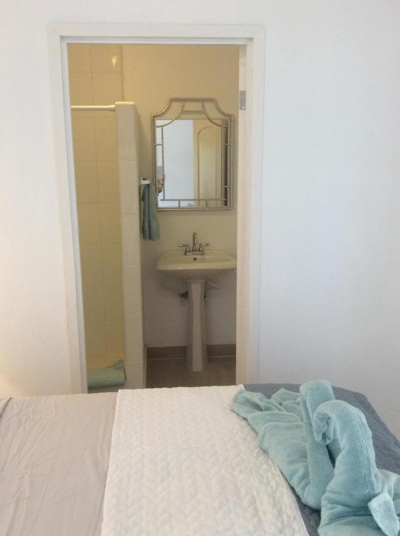 The Beach Club Resort At Caye Caulker Hotel