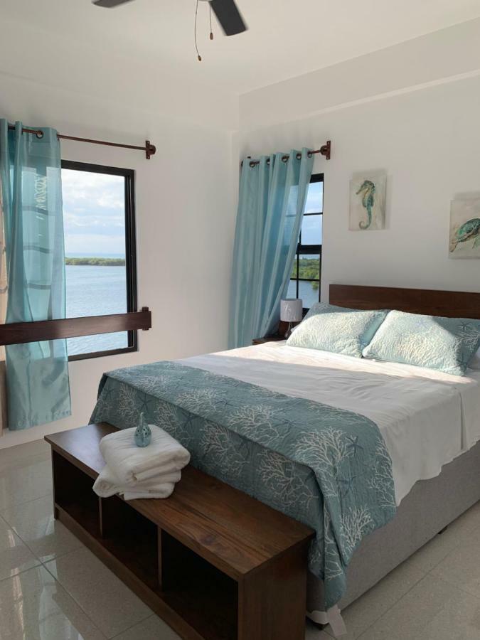 Aparthotel Bay Towers 3*