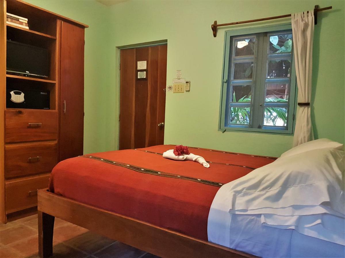 Sea Dreams Caye Caulker
