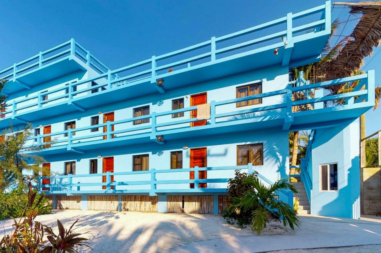 Mayan Falls Aparthotel
