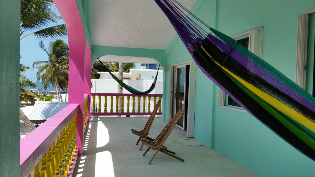 Barefoot Belize Hotel