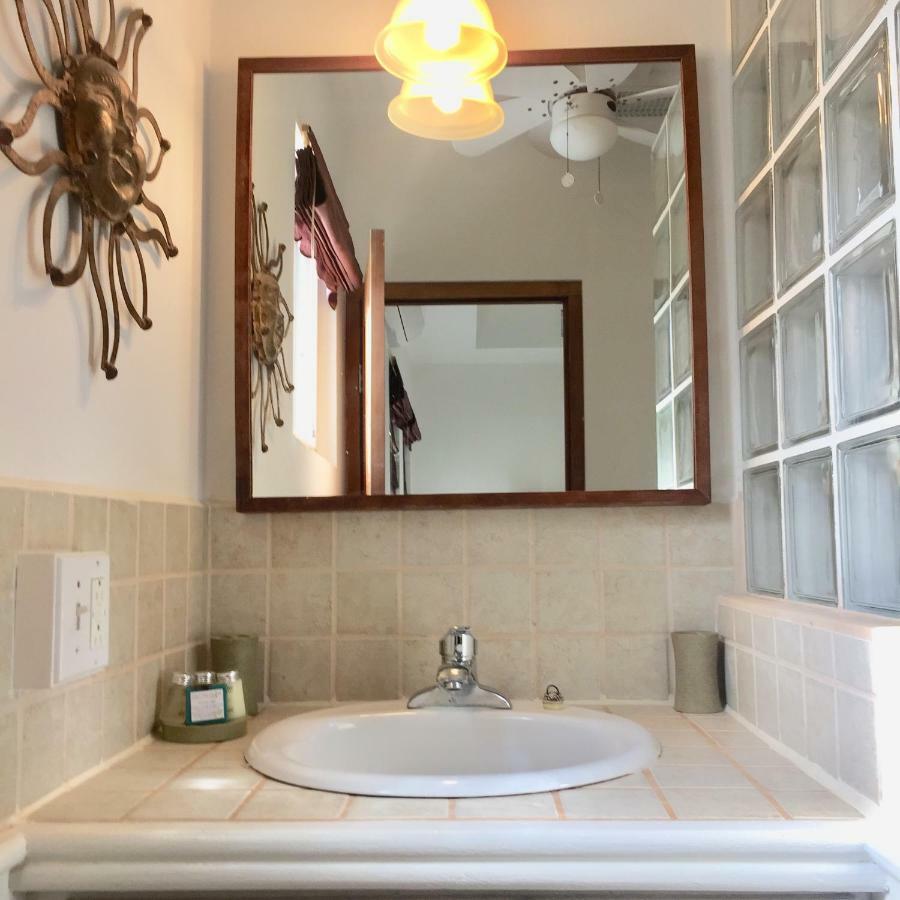Villa Caye Reef