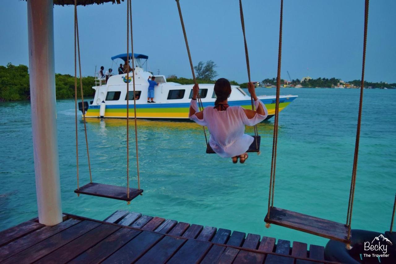 The Lily Pad * Caye Caulker