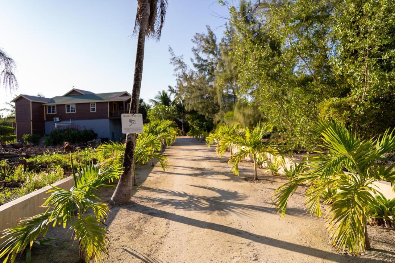 Bonita's * Caye Caulker