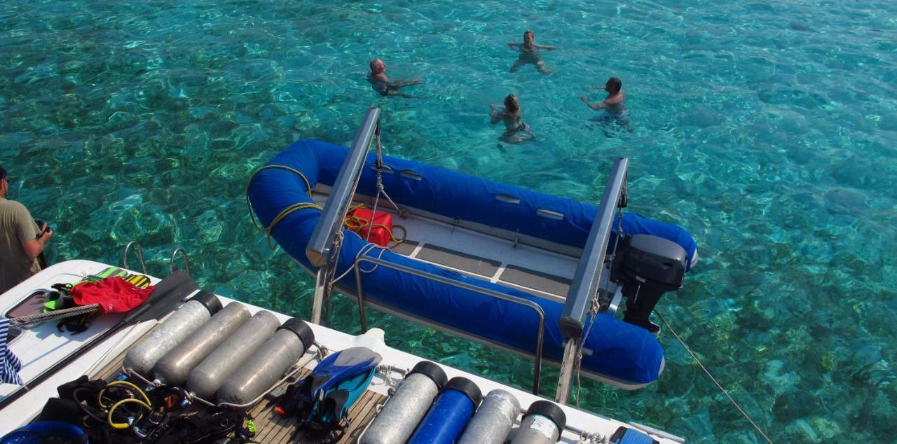 Boat * Caye Caulker