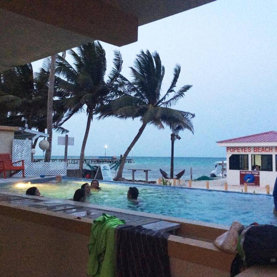 The Beach Club Resort At Caye Caulker Hotel 3*
