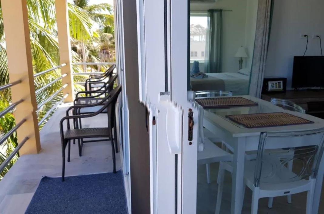 Hotel The Beach Club Resort At Caye Caulker Caye Caulker