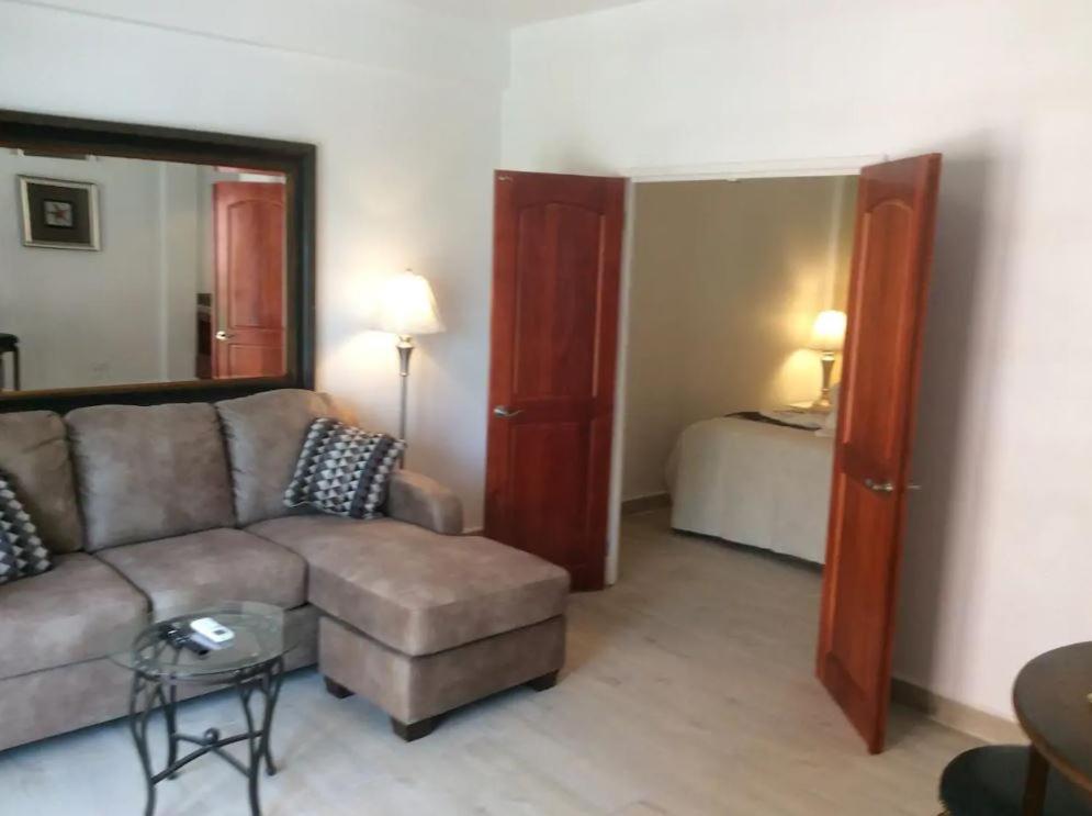 The Beach Club Resort At Caye Caulker Hotel