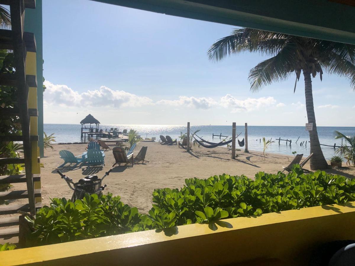 Colinda * Cayo Caulker
