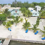 Hidden Treasure Vacation Home Lagoona Bay Cottage
