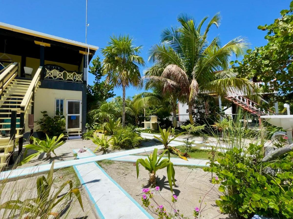 Guest house The Novelo Caye Caulker