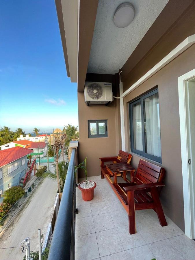 Hotel Coral View & Caye Caulker