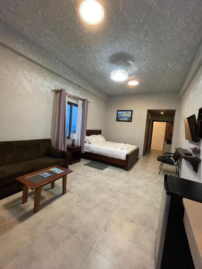 Hotel Coral View &