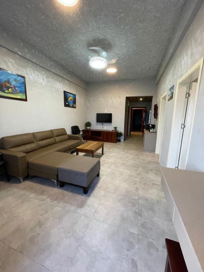 Hotel Coral View & Caye Caulker