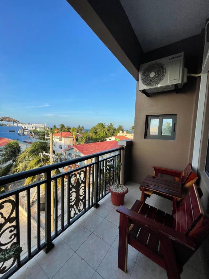 Coral View & Hotel