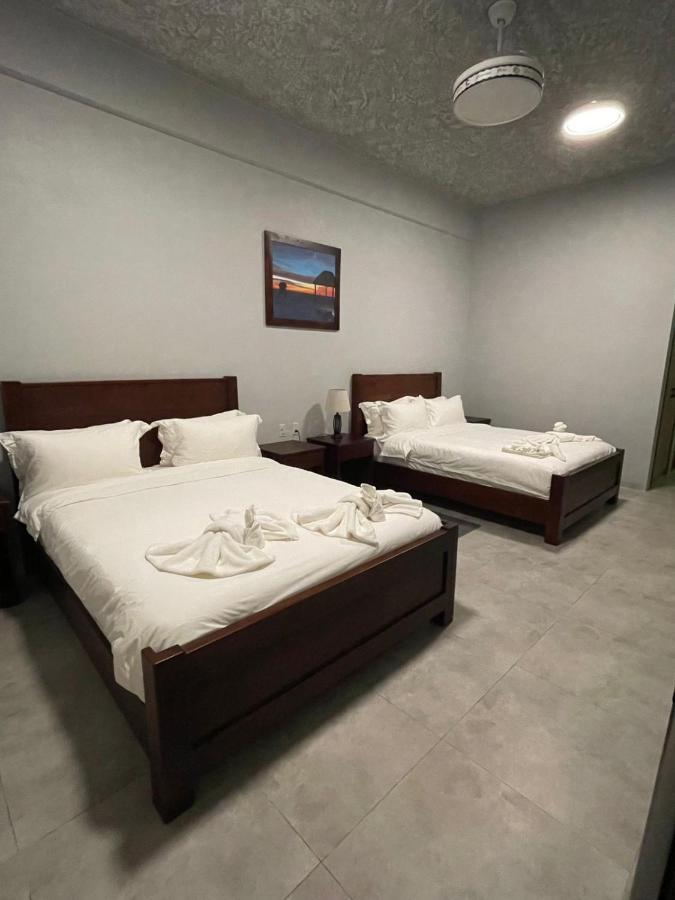 Coral View &