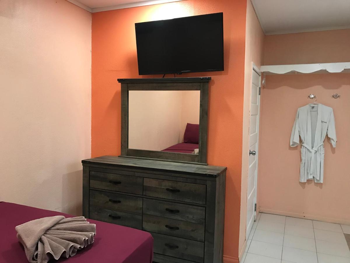 Tropical Paradise 3* Caye Caulker