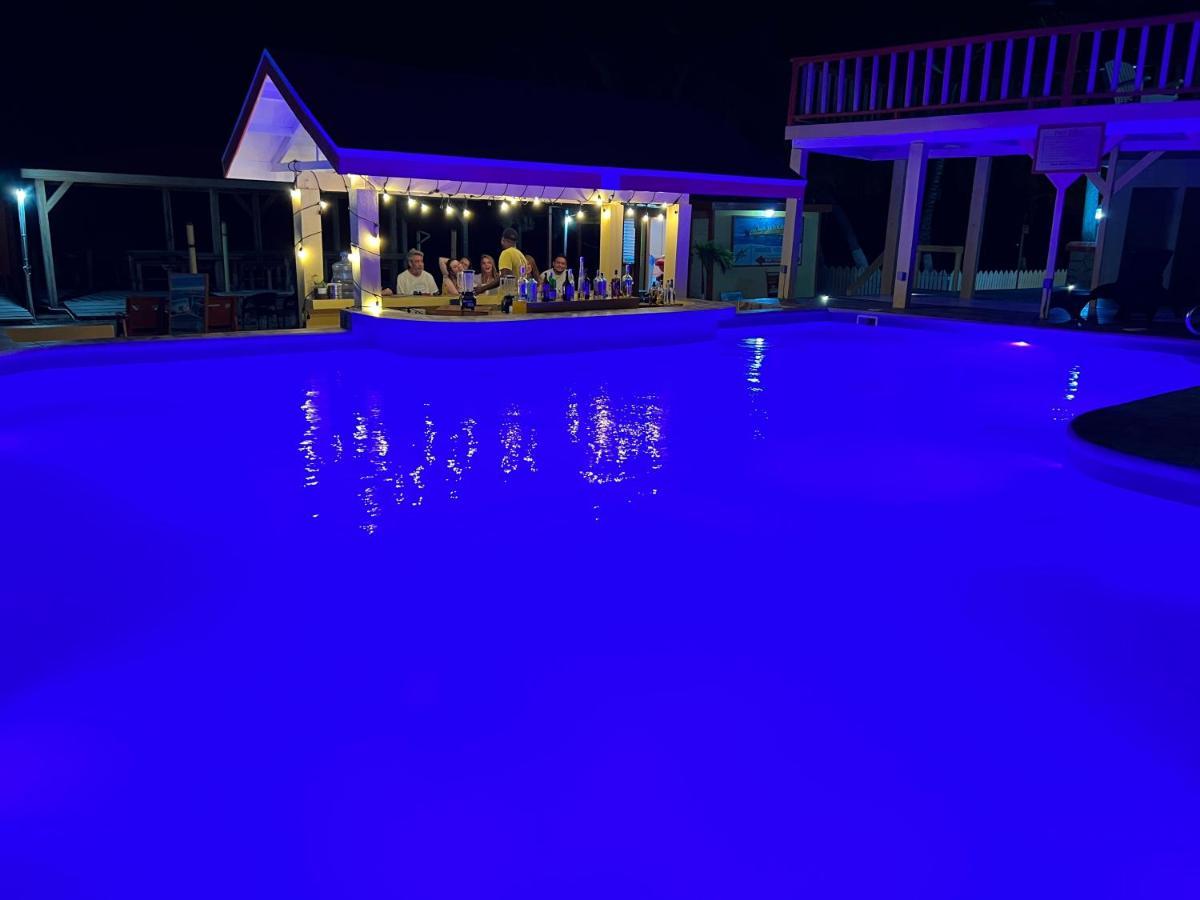Tropical Paradise 3* Caye Caulker