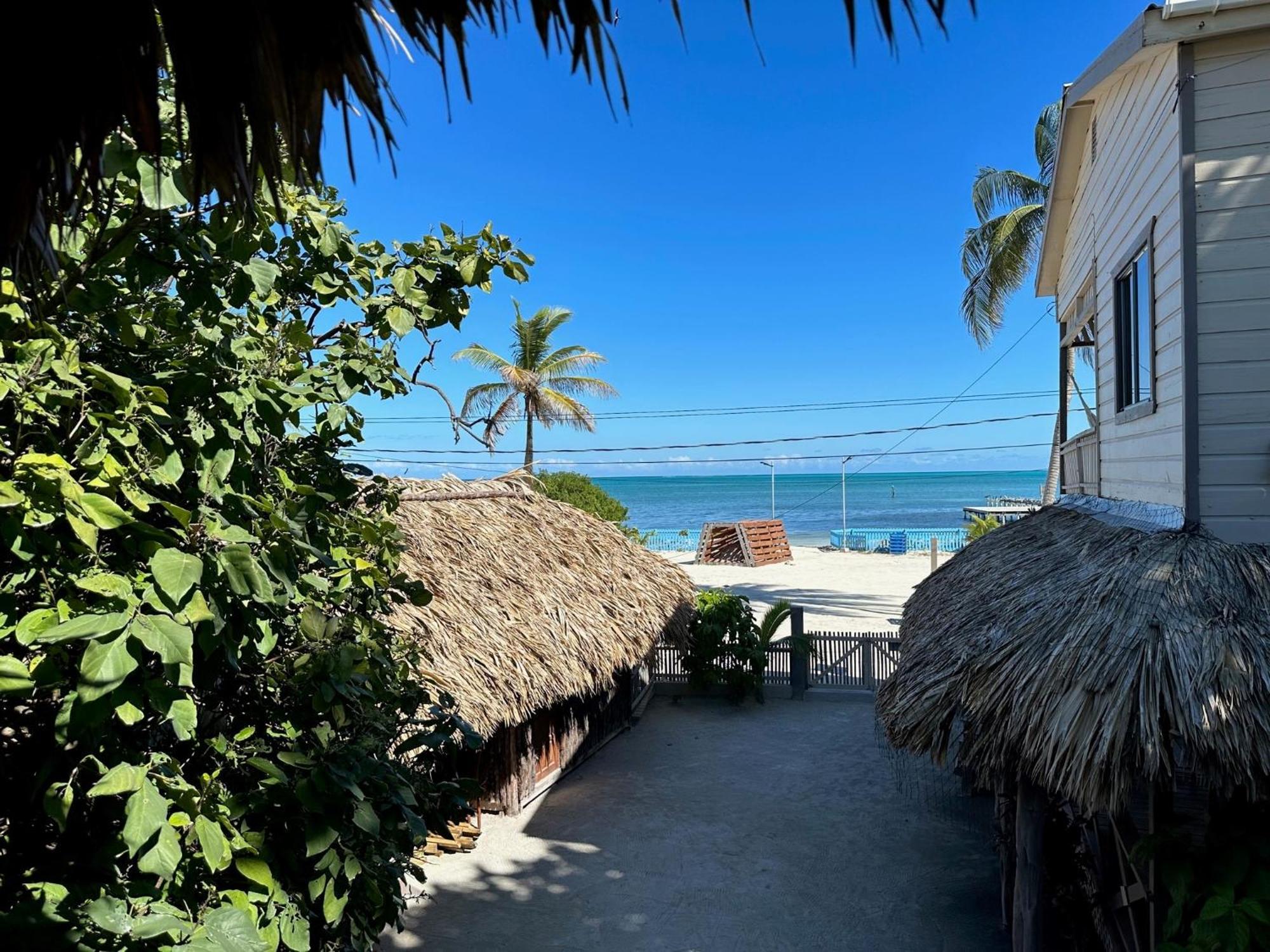 Hotel The Bounty Caye Caulker