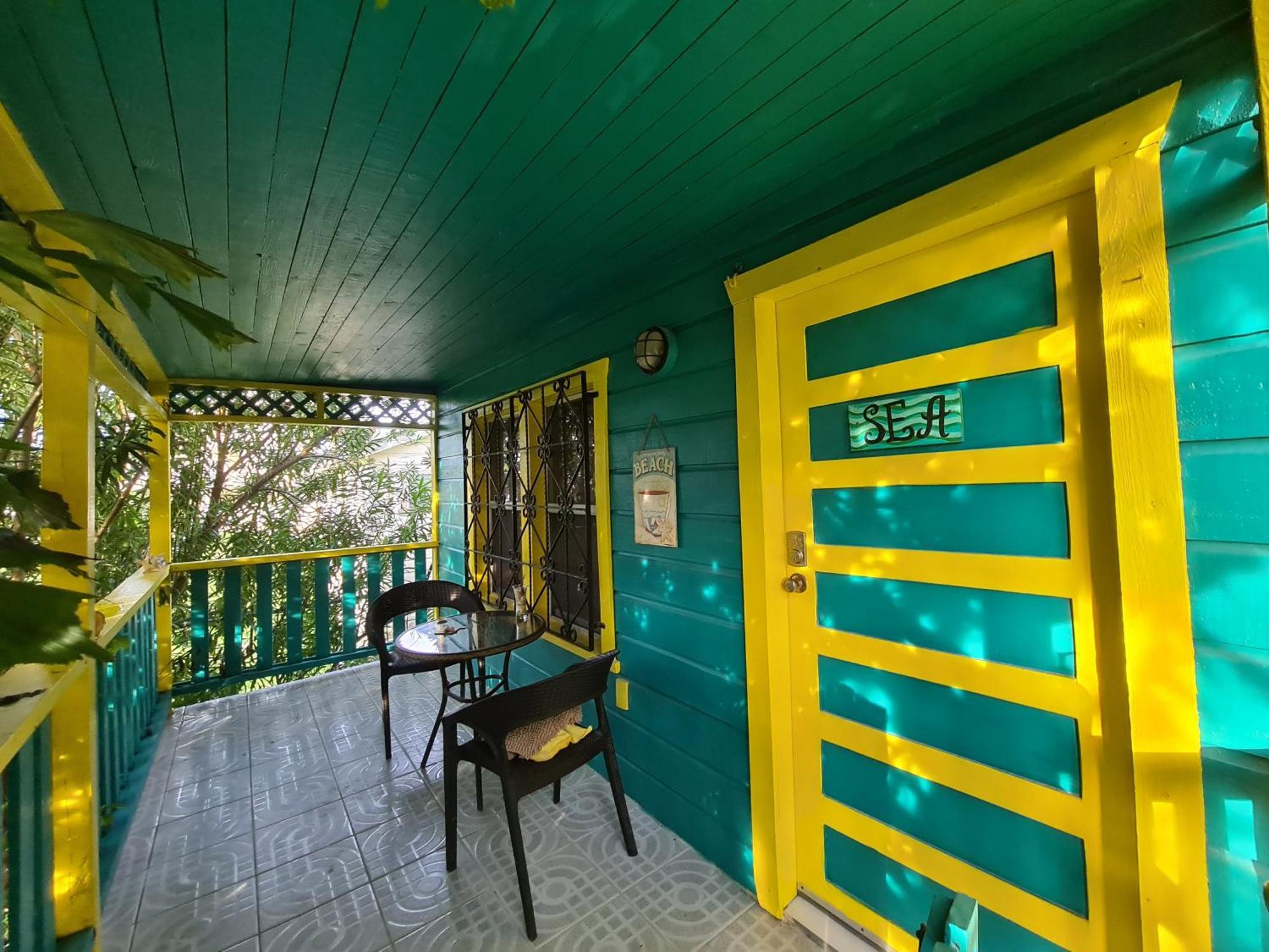 Yocamatsu Bed & Breakfast