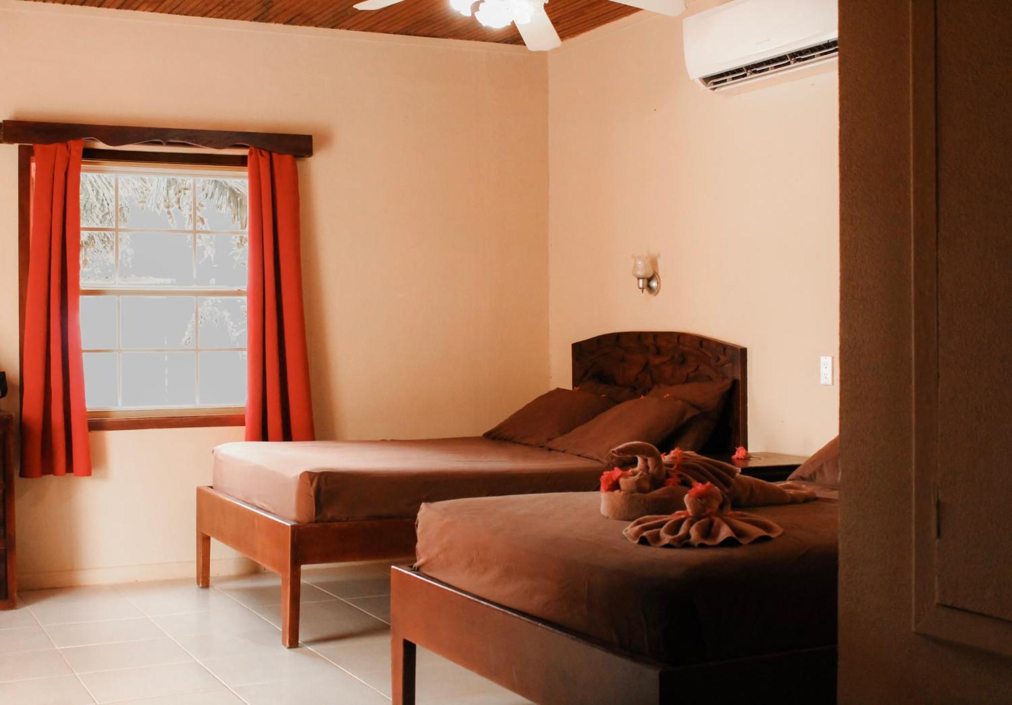 Hotel Tropical Paradise 3*