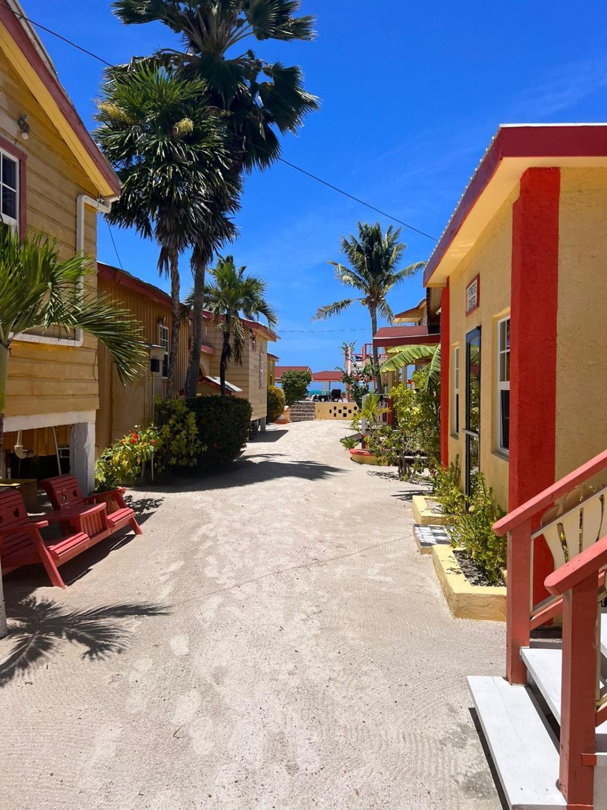 Tropical Paradise 3*