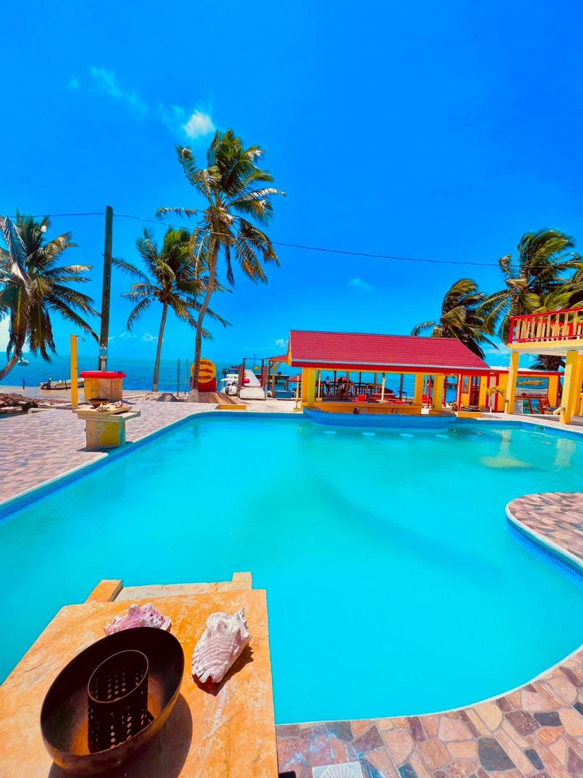 Tropical Paradise Caye Caulker