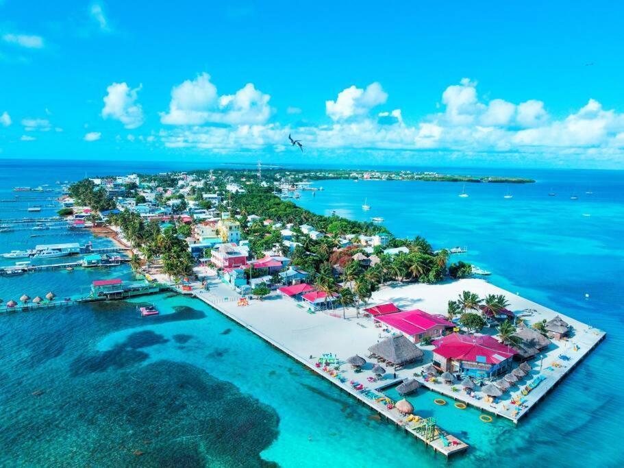 Hidden Treasure Vacation Lagoona Bay * Caye Caulker