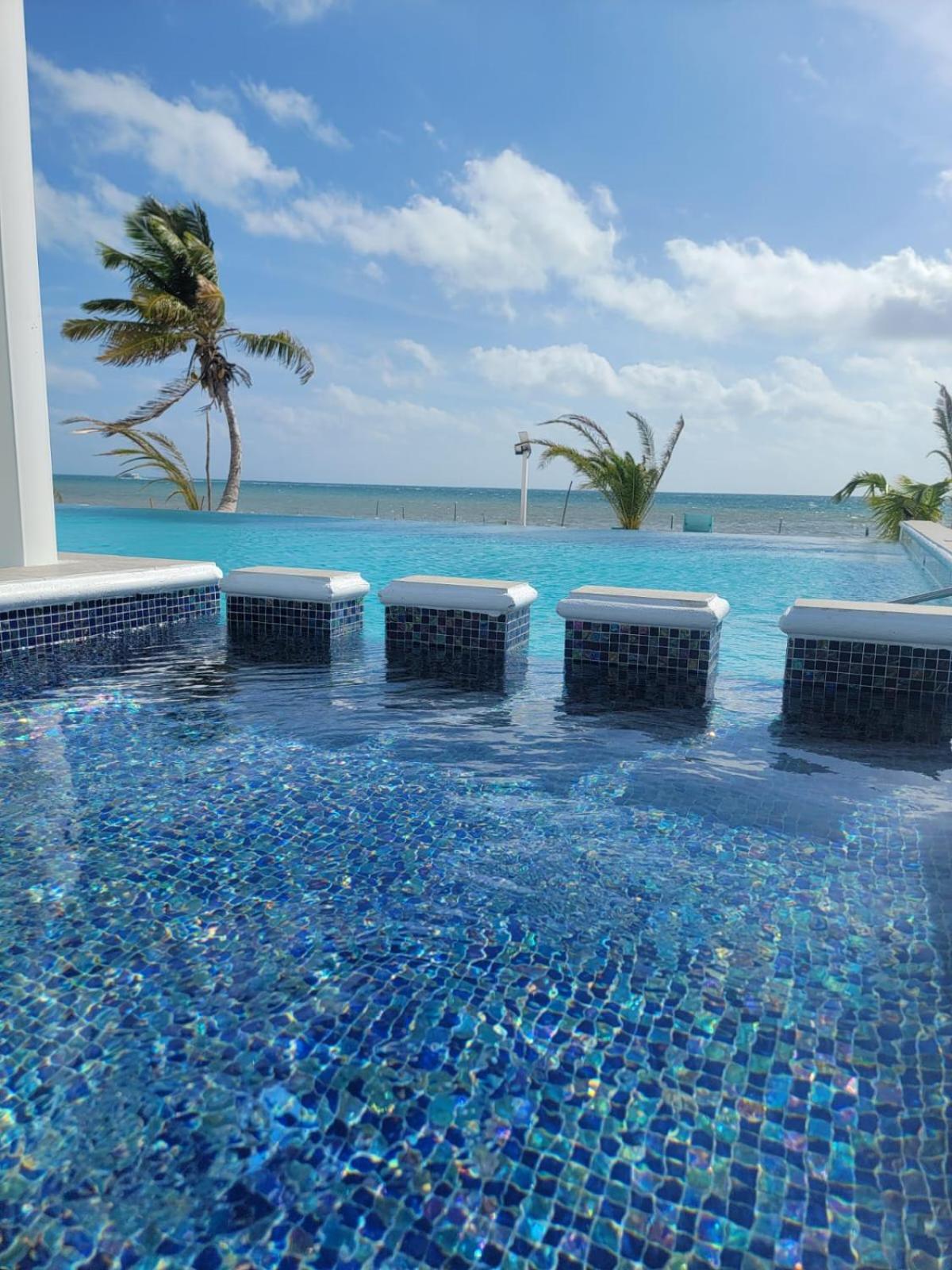 Hotel Island Magic