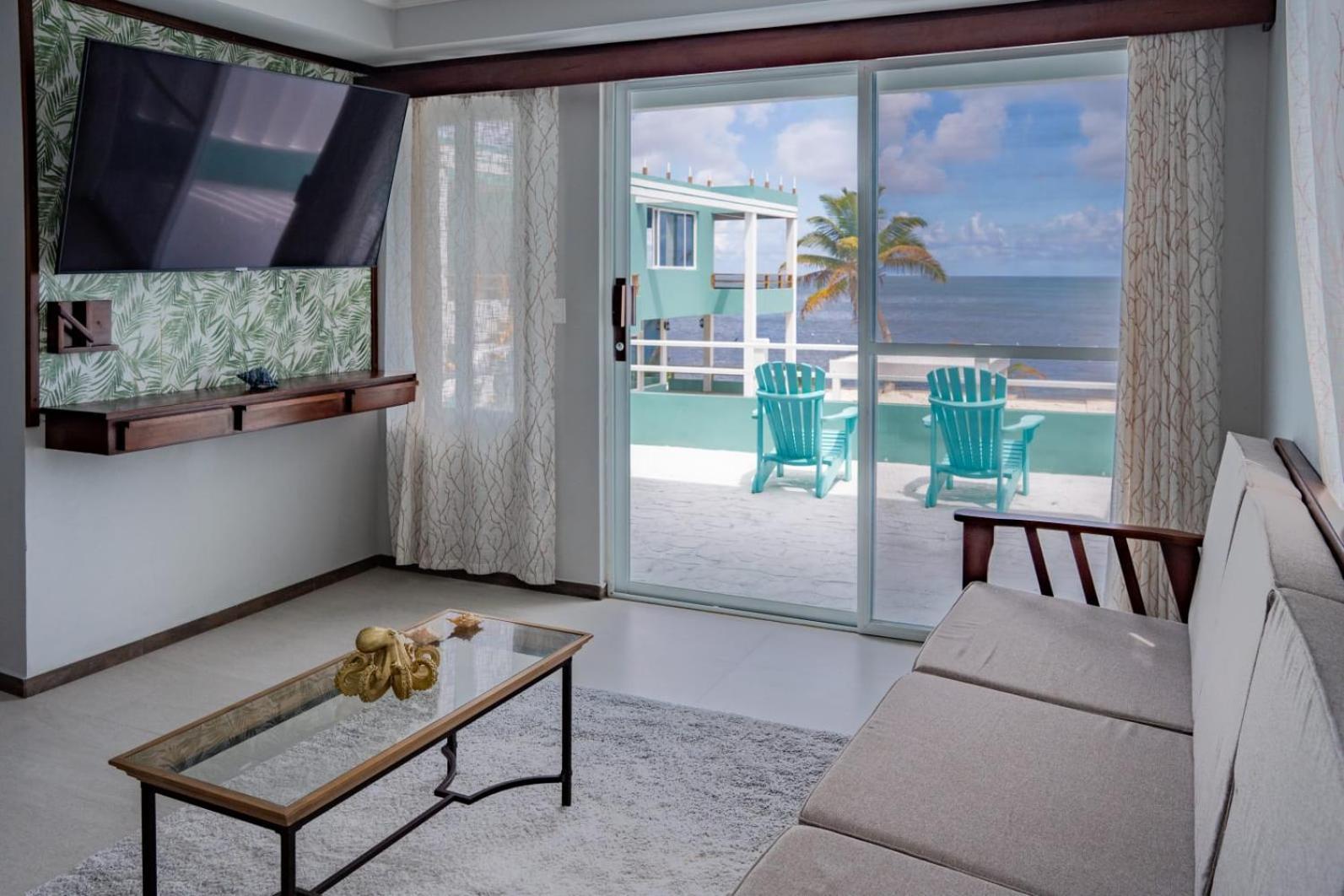 Island Magic * Caye Caulker