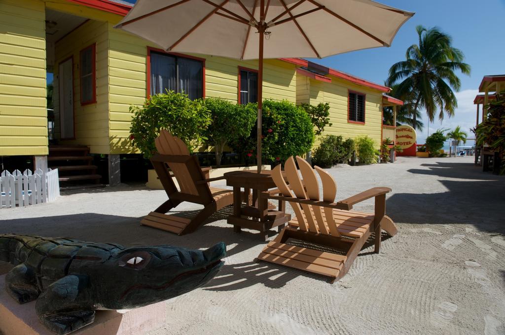 Hotel Tropical Paradise Caye Caulker