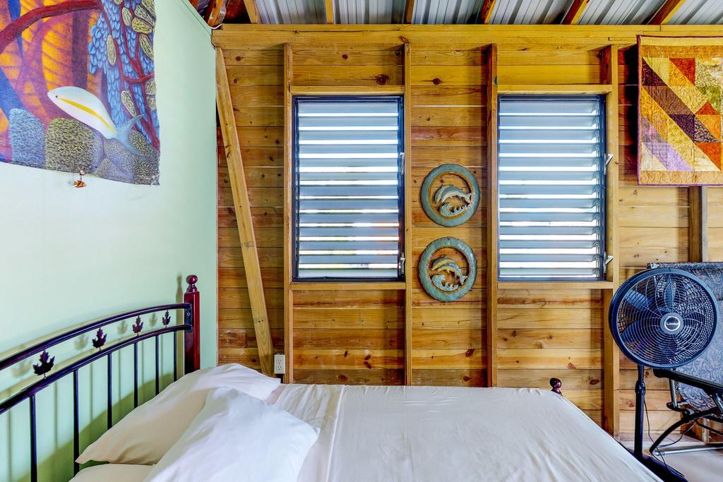 Johnny O's Cabana Holiday home