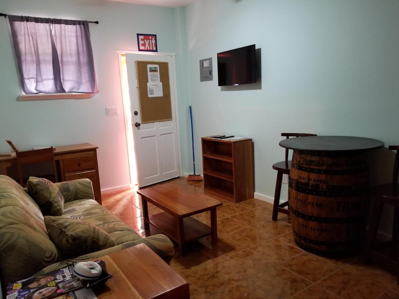 Canuck Cottages 4*