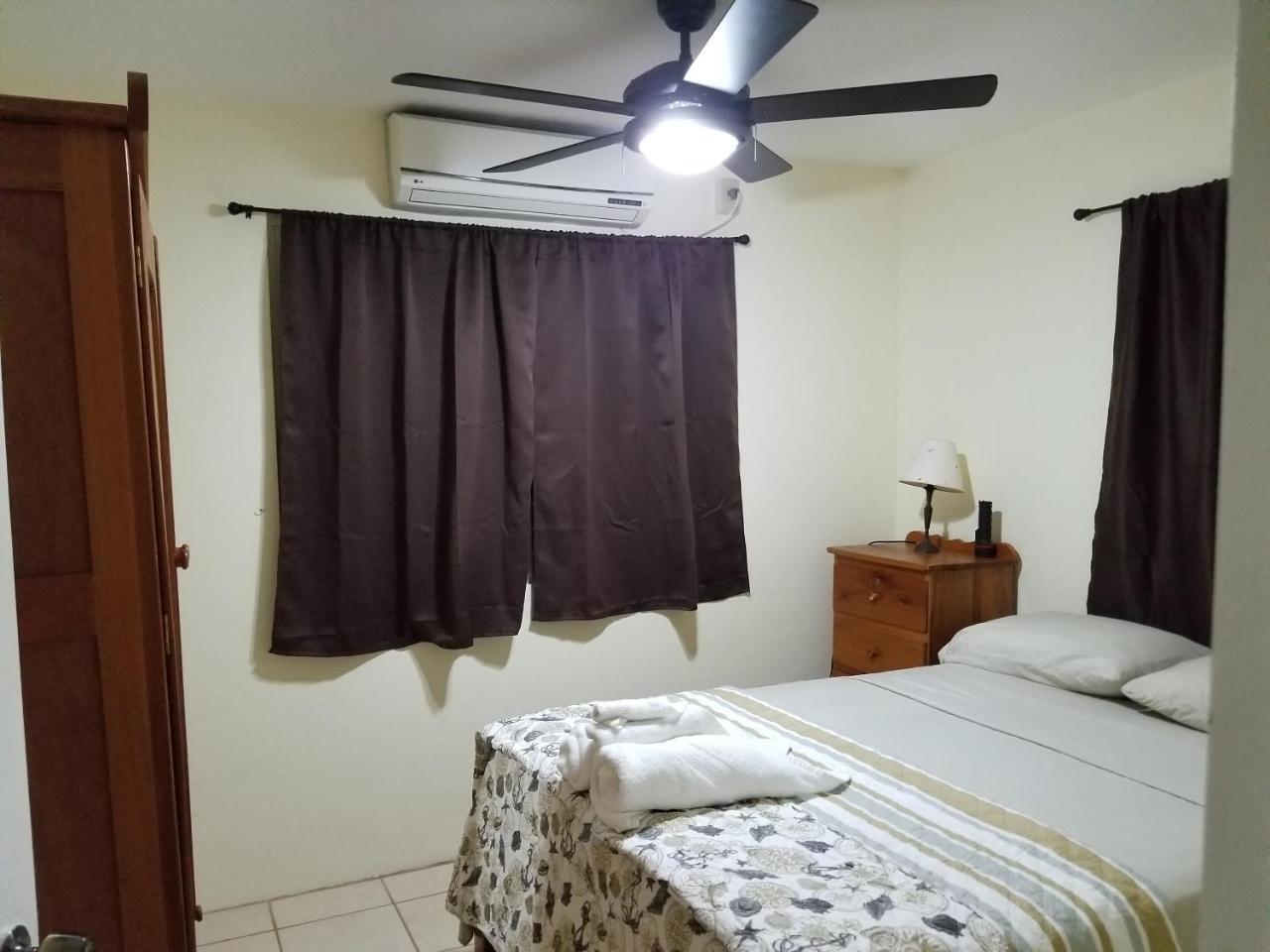 Canuck Cottages 4*
