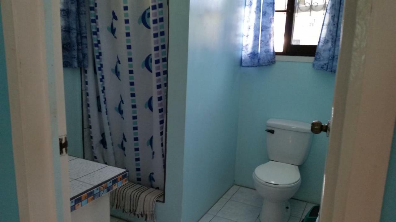 Hotel Barefoot Belize